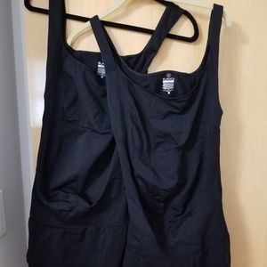 2 Blanqi maternity support tank tops